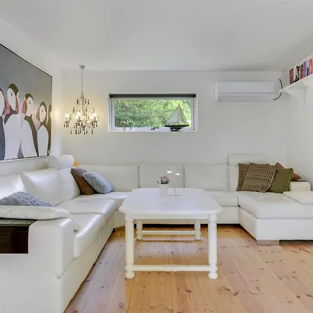 Makrina - 175m From The Sea By Interhome *
