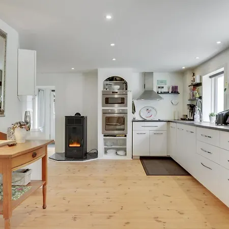 Makrina - 175m From The Sea By Interhome